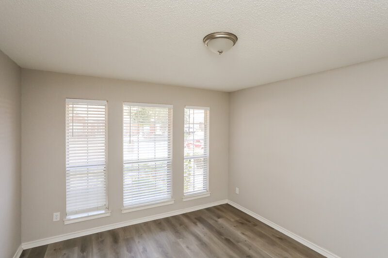 2,555/Mo, 6005 Blue Mesa Dr Arlington, TX 76017 Bedroom View 3