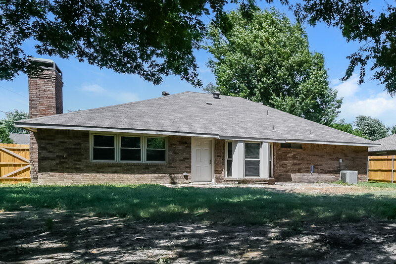 2,260/Mo, 2408 Havenwood Dr Arlington, TX 76018 Misc View 13