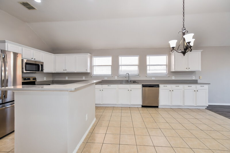 2,260/Mo, 2700 Hillside Dr Wylie, TX 75098 Kitchen View