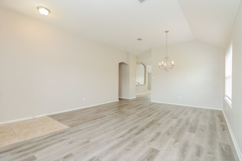2,270/Mo, 408 Waterline Dr Crowley, TX 76036 Living Room View