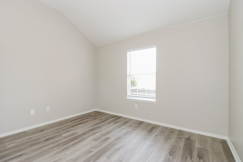 2,270/Mo, 408 Waterline Dr Crowley, TX 76036 Bedroom View 3