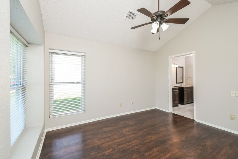 2,245/Mo, 949 Danforth Pl Arlington, TX 76017 Bedroom View