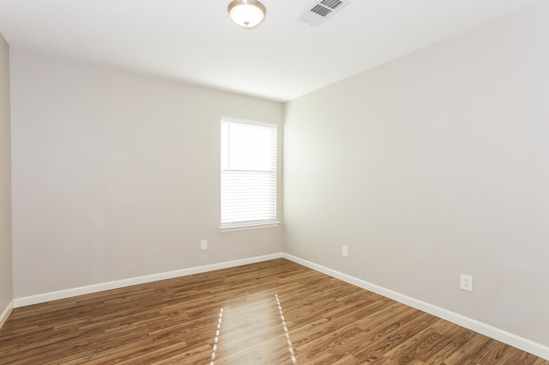 1,910/Mo, 327 Tioga Dr Arlington, TX 76002 Bedroom View