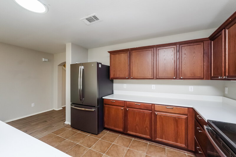 2,630/Mo, 329 Chalkstone Dr Fort Worth, TX 76131 Kitchen View 2