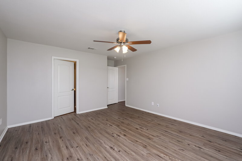 2,630/Mo, 329 Chalkstone Dr Fort Worth, TX 76131 Main Bedroom View 2