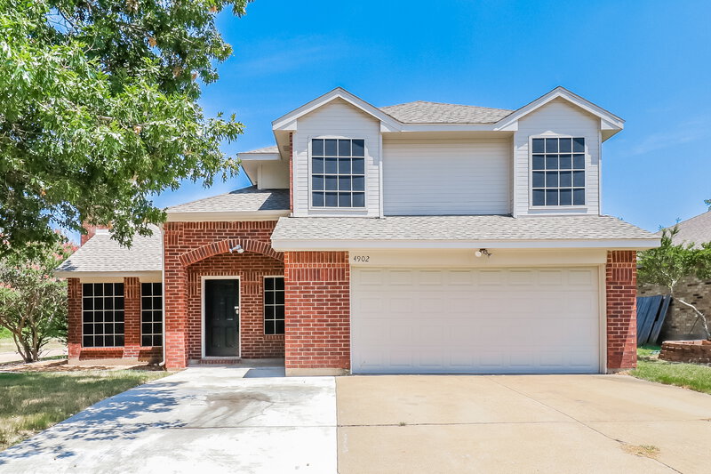 2,685/Mo, 4902 Garden Grove Rd Grand Prairie, TX 75052 External View