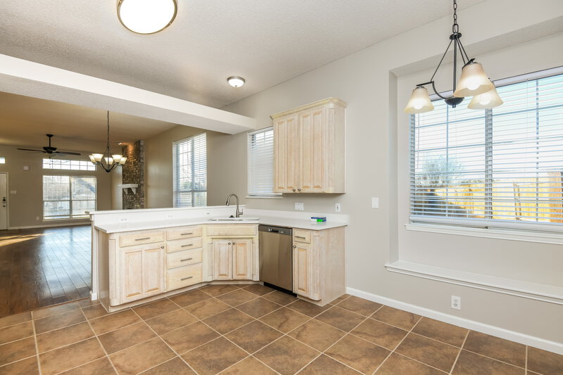 2,385/Mo, 2912 Genessee Ct Fort Worth, TX 76118 Breakfast Nook View