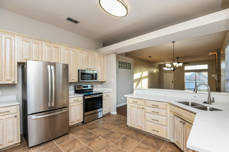 2,385/Mo, 2912 Genessee Ct Fort Worth, TX 76118 Kitchen View