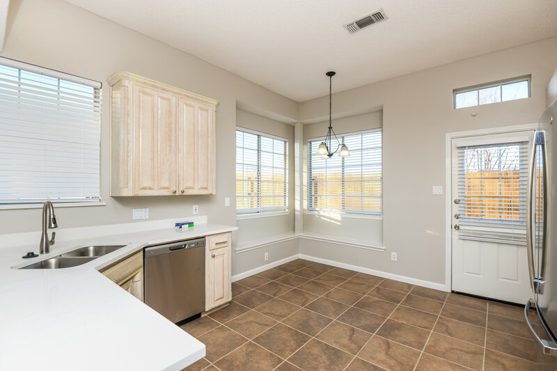 2,385/Mo, 2912 Genessee Ct Fort Worth, TX 76118 Kitchen View 2