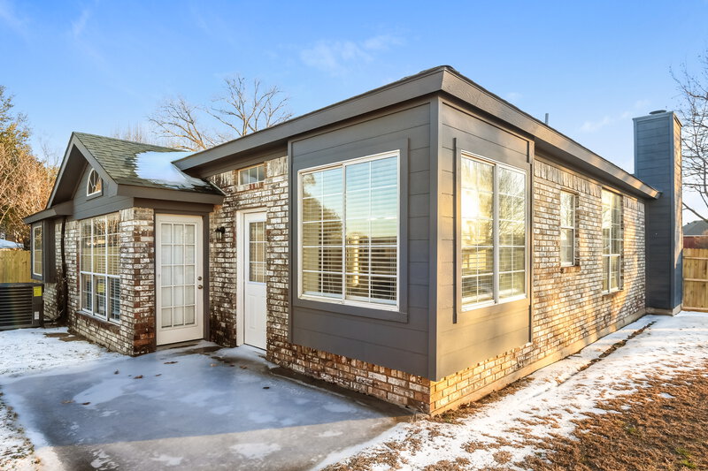 2,385/Mo, 2912 Genessee Ct Fort Worth, TX 76118 Rear View