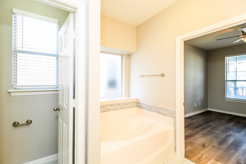 2,060/Mo, 9854 Cedarcrest Dr Providence Village, TX 76227 Misc View 10