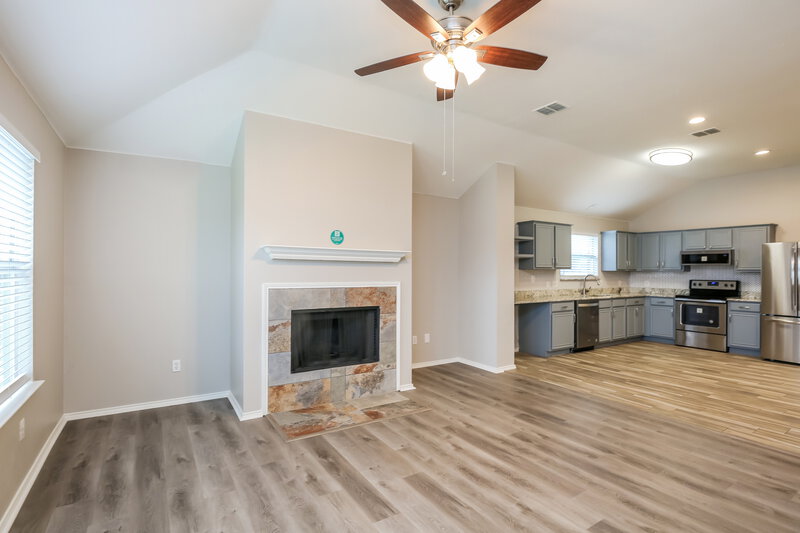 2,415/Mo, 5436 Trout Creek Ct Watauga, TX 76137 Living Room View