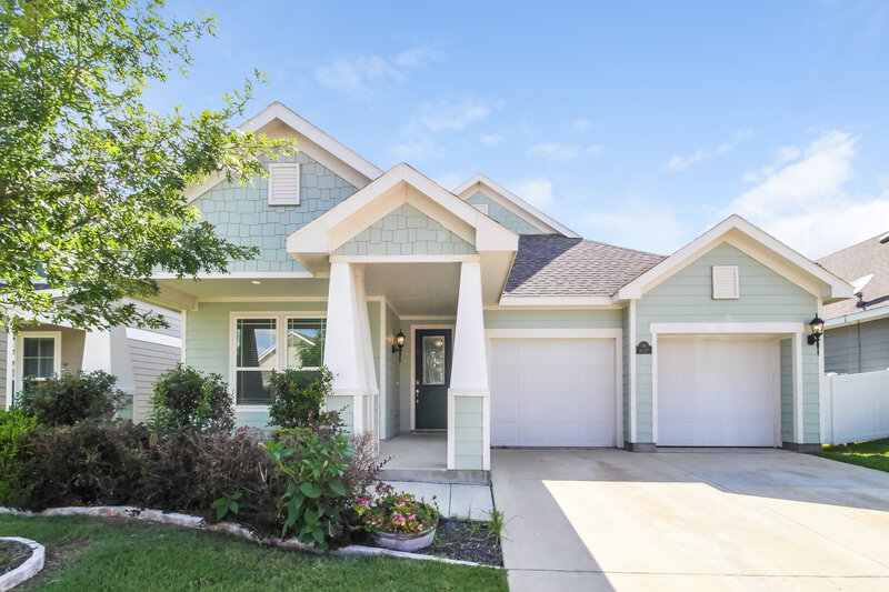 2,195/Mo, 6027 Hailey Ct Aubrey, TX 76227 External View