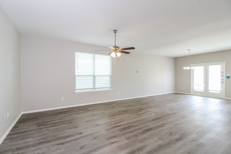 2,195/Mo, 6027 Hailey Ct Aubrey, TX 76227 Living Room View