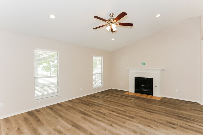 2,155/Mo, 912 Eagle Dr Desoto, TX 75115 Misc View 3