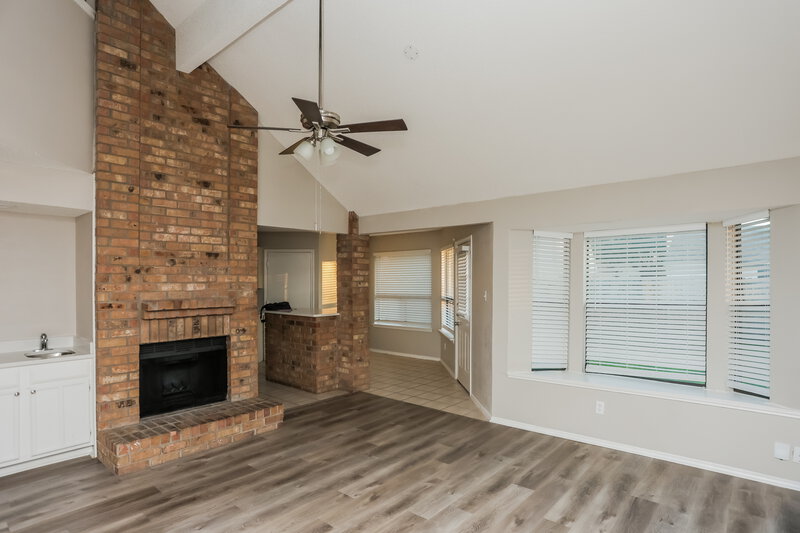 2,550/Mo, 2413 Claremont Dr Grand Prairie, TX 75052 Misc View