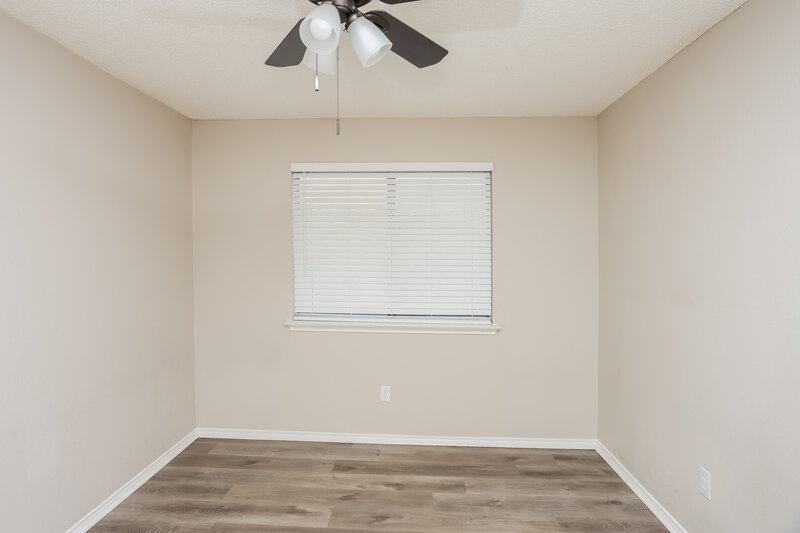 2,550/Mo, 2413 Claremont Dr Grand Prairie, TX 75052 Misc View 12