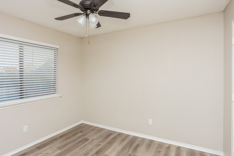 2,550/Mo, 2413 Claremont Dr Grand Prairie, TX 75052 Misc View 13