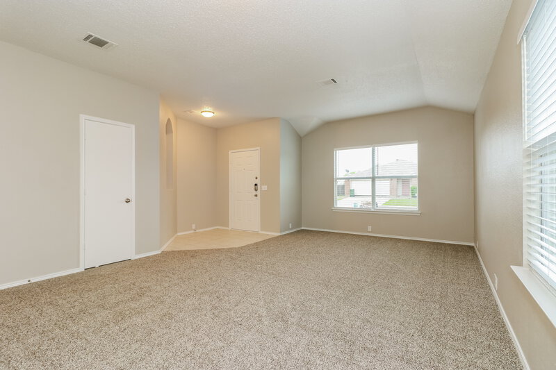 2,360/Mo, 1407 Anglican Dr Arlington, TX 76002 Living Room View