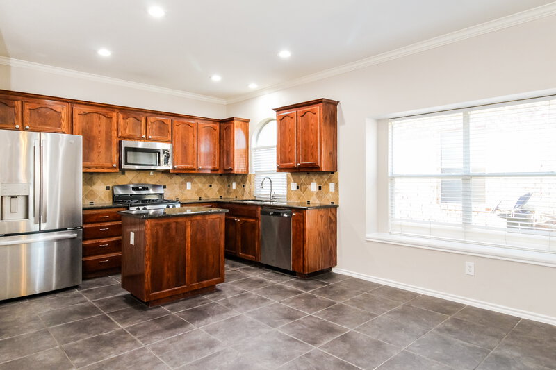 2,140/Mo, 6220 Claire Dr Fort Worth, TX 76131 Dining Room View 2