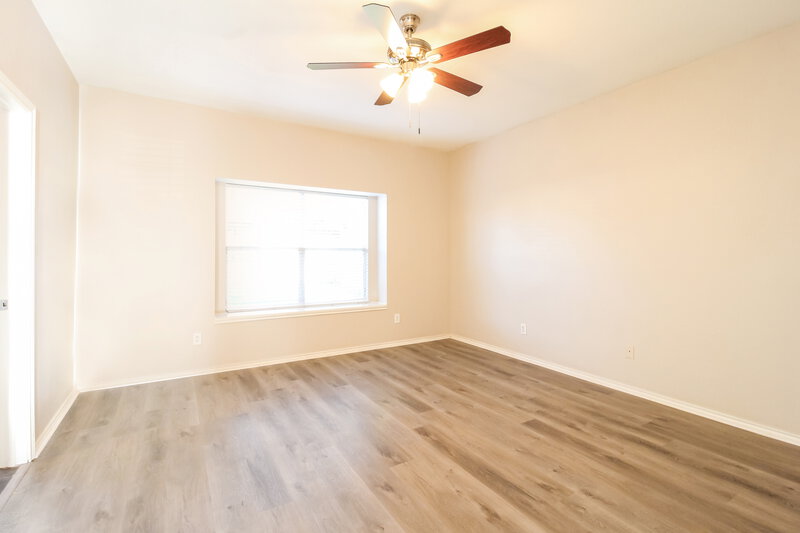 2,140/Mo, 6220 Claire Dr Fort Worth, TX 76131 Main Bedroom View