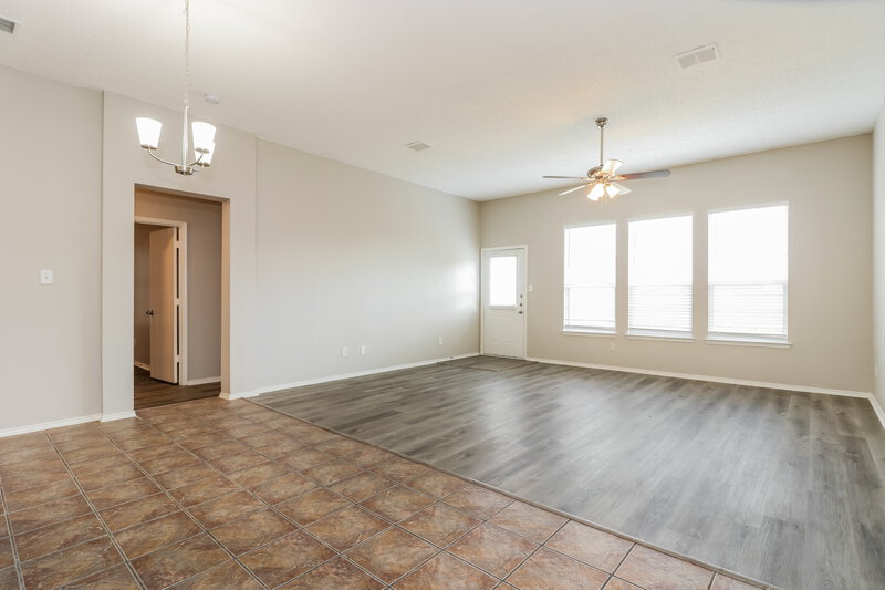 2,500/Mo, 2446 Frontier Dr Grand Prairie, TX 75052 Dining Room View