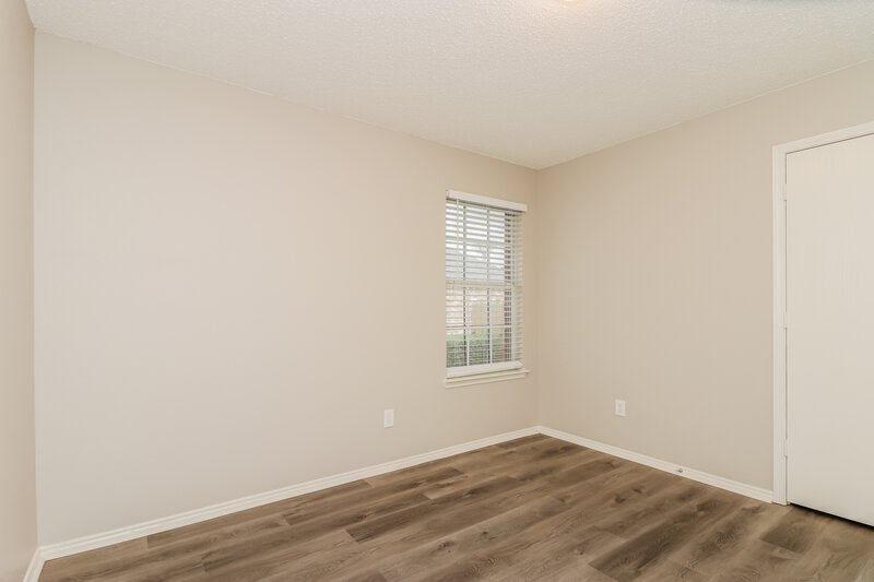 2,500/Mo, 2446 Frontier Dr Grand Prairie, TX 75052 Bedroom View 2