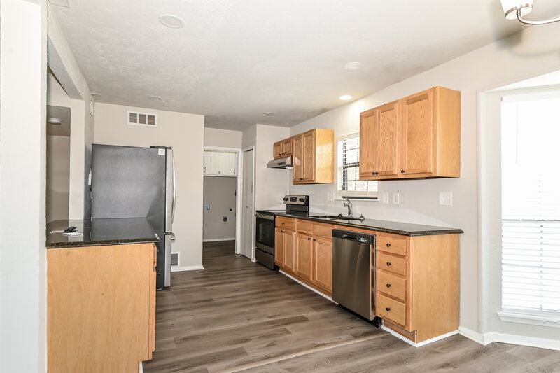 2,285/Mo, 9201 Grant Dr Rowlett, TX 75088 Kitchen View