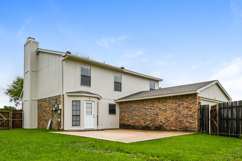 2,285/Mo, 9201 Grant Dr Rowlett, TX 75088 Rear View