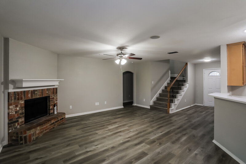3,830/Mo, 8501 Rainy Lake Dr Fort Worth, TX 76244 Living Room View