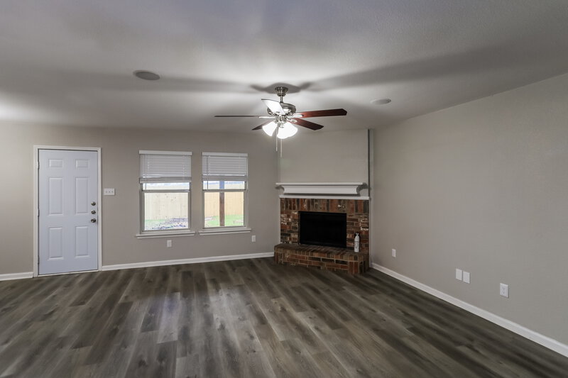 3,830/Mo, 8501 Rainy Lake Dr Fort Worth, TX 76244 Living Room View 2