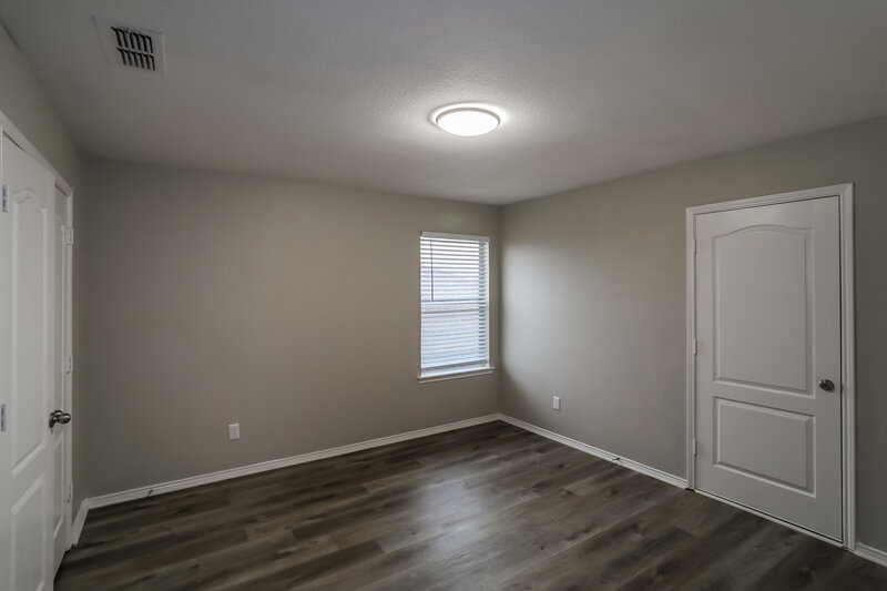 3,830/Mo, 8501 Rainy Lake Dr Fort Worth, TX 76244 Bedroom View 2