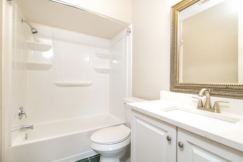 2,620/Mo, 1332 Overlook Dr Lewisville, TX 75067 Bathroom View