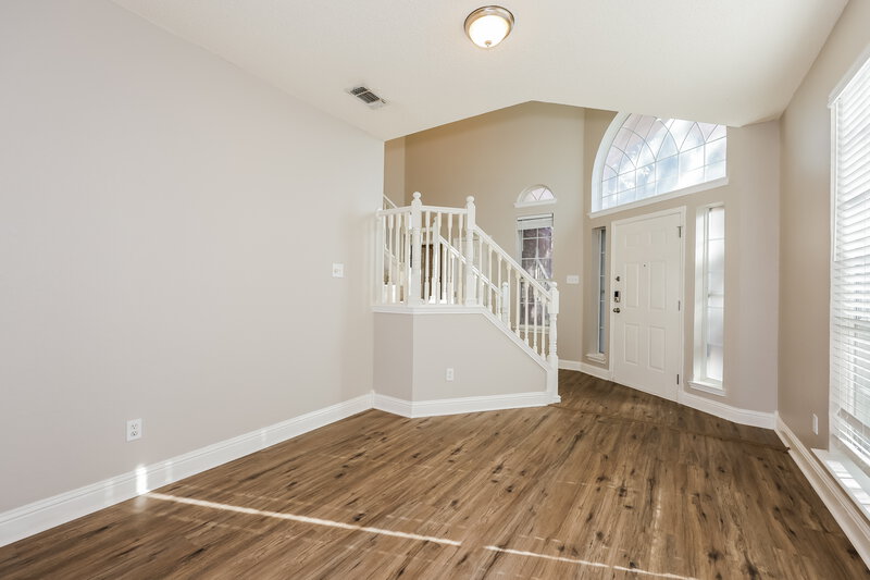 2,600/Mo, 7962 Crystal Creek Cir Fort Worth, TX 76137 Living Room View