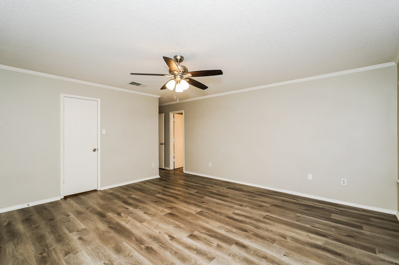 1,975/Mo, 5301 Royal Burgess Dr Fort Worth, TX 76135 Main Bedroom View 2