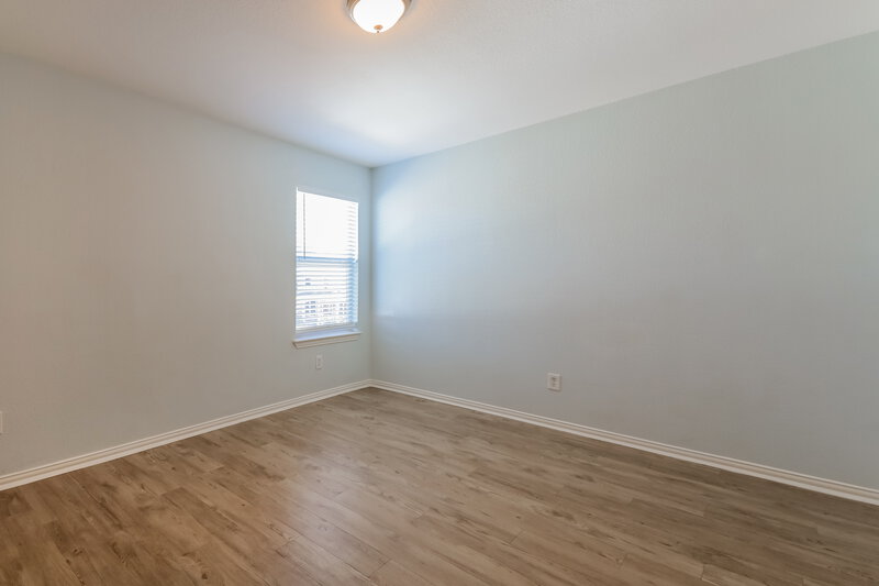 0/Mo, 9867 Walnut Hill Dr Providence Village, TX 76227 Bedroom View 2