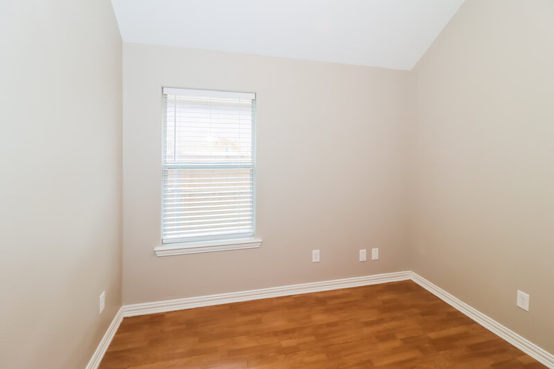 2,545/Mo, 6209 Reddenson Dr Fort Worth, TX 76132 Bedroom View 3