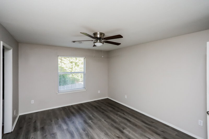 2,275/Mo, 8401 Timberbrook Ln Dallas, TX 75249 Main Bedroom View
