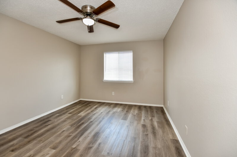 2,900/Mo, 140 Palm Dr Lancaster, TX 75146 Bedroom View 2