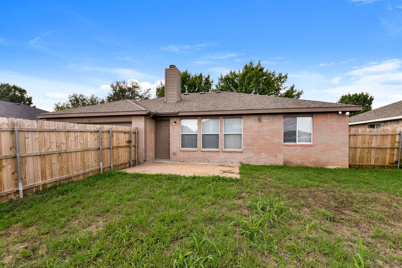 2,900/Mo, 140 Palm Dr Lancaster, TX 75146 Rear View