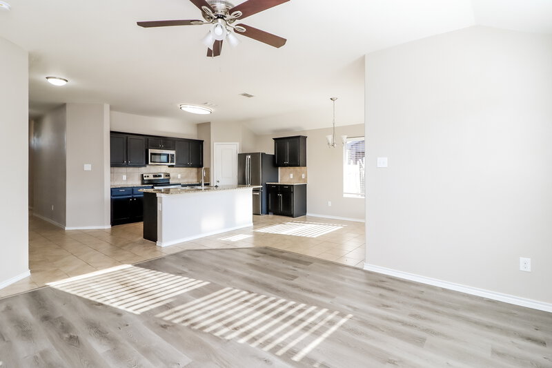 2,380/Mo, 328 Cameron Hill Pt Fort Worth, TX 76134 Dining Room View