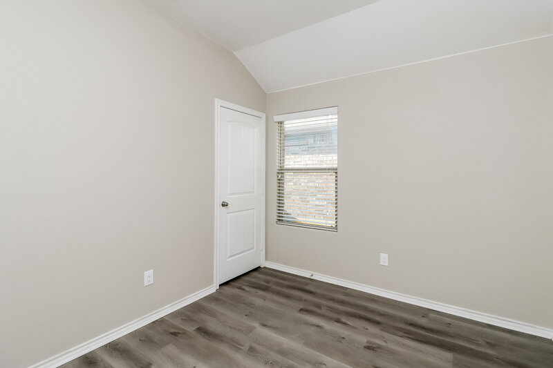 2,380/Mo, 328 Cameron Hill Pt Fort Worth, TX 76134 Bedroom View 2