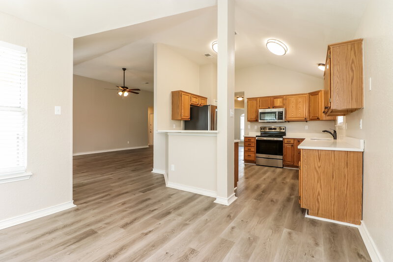 2,505/Mo, 2708 Sagehill Dr Fort Worth, TX 76123 Kitchen View