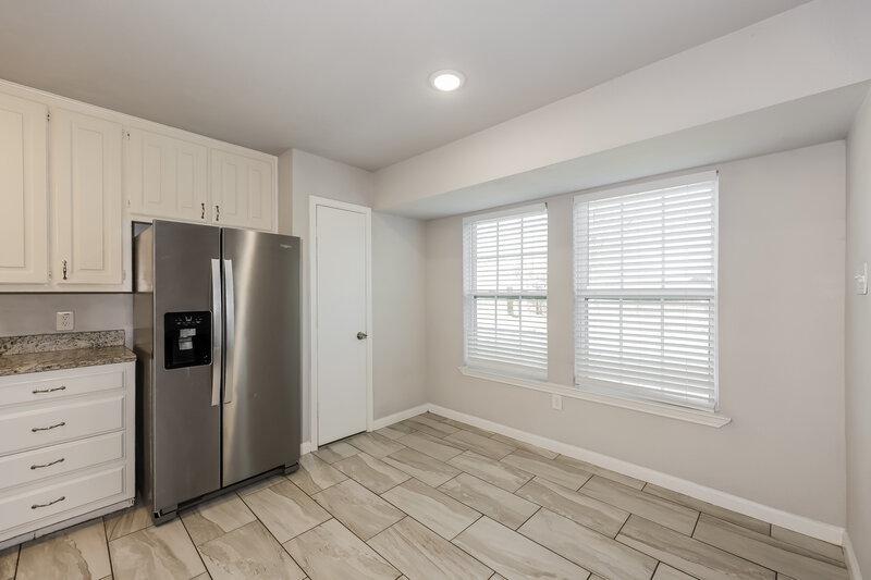 1,820/Mo, 5719 Myers Rd Arlington, TX 76017 Dining Room View