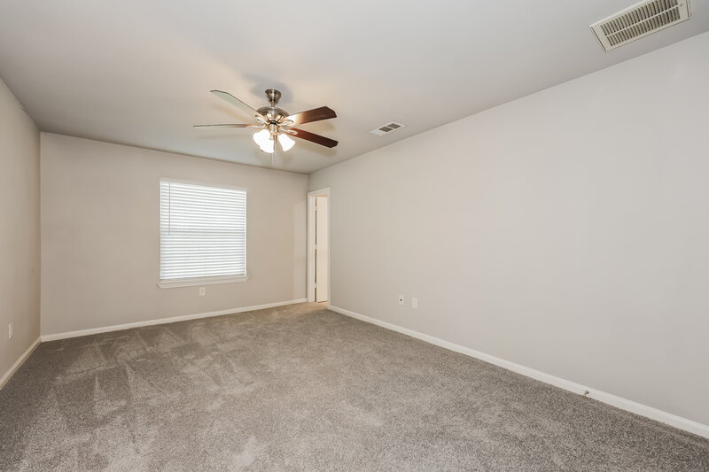 1,820/Mo, 5719 Myers Rd Arlington, TX 76017 Main Bedroom View