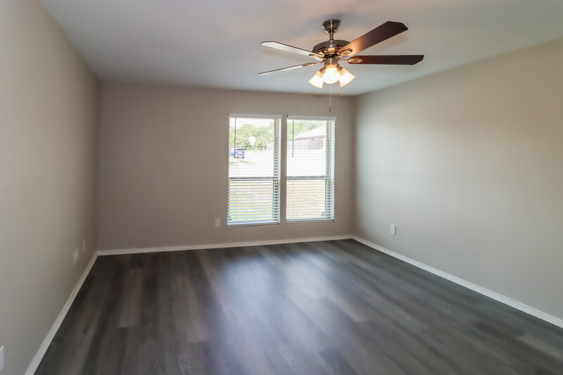 2,085/Mo, 2517 Castle Pines Dr Burleson, TX 76028 Main Bedroom View