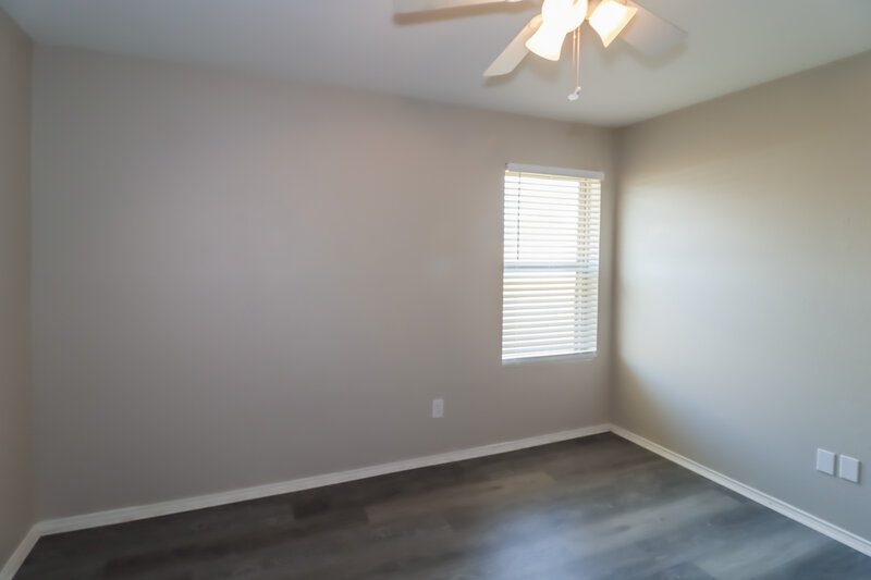2,085/Mo, 2517 Castle Pines Dr Burleson, TX 76028 Bedroom View
