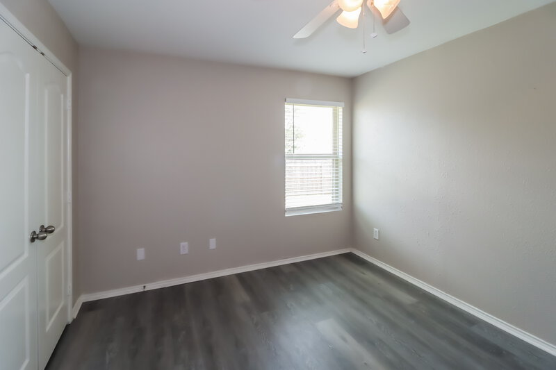 2,085/Mo, 2517 Castle Pines Dr Burleson, TX 76028 Bedroom View 2