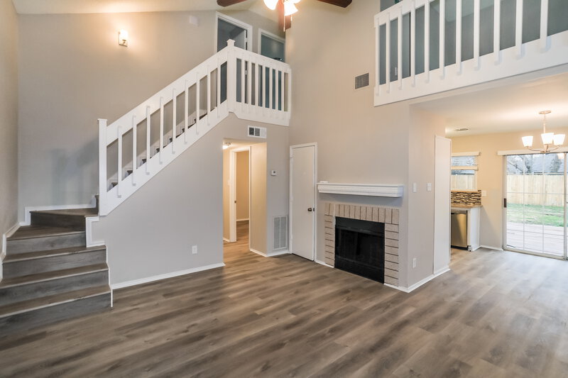 2,205/Mo, 6746 Poppy Dr Fort Worth, TX 76137 Living Room View 2
