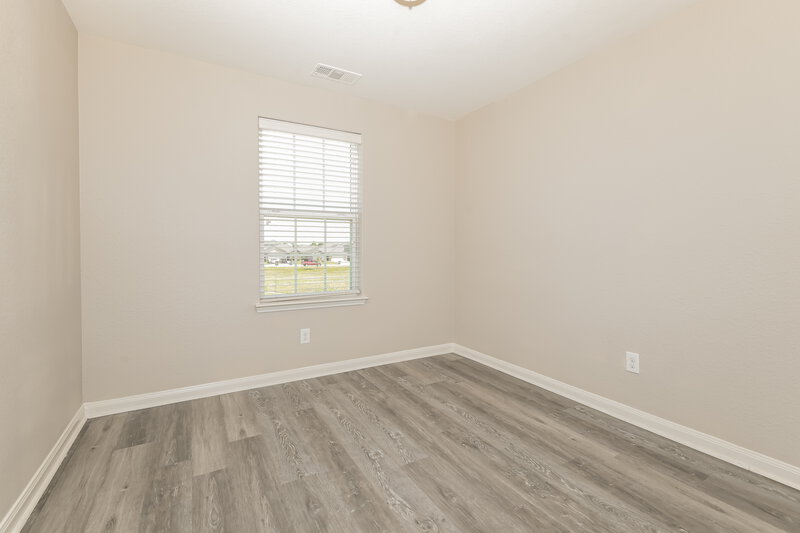 3,140/Mo, 1221 Juniper Dr Princeton, TX 75407 Bedroom View 2